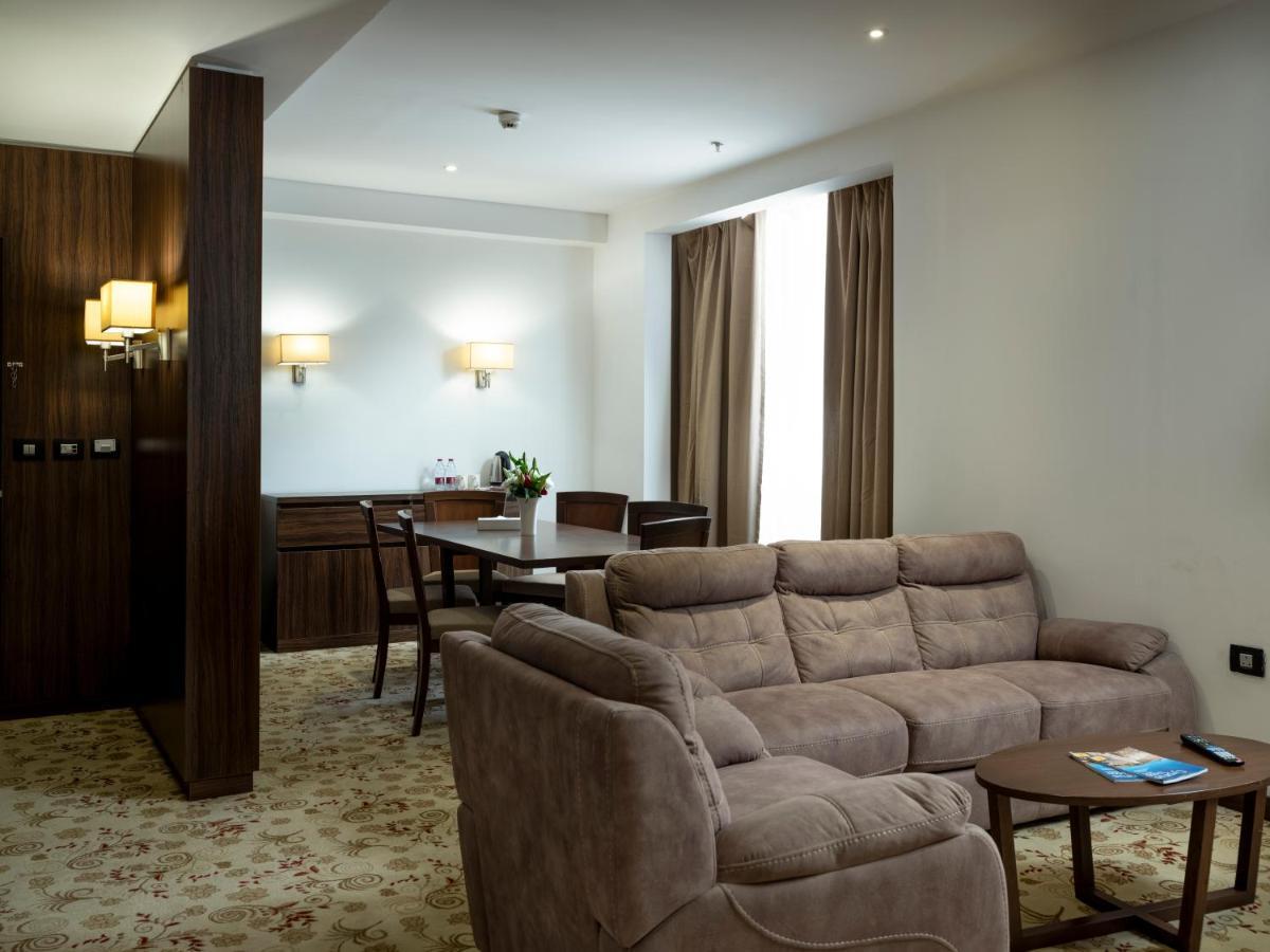 Retaj Inn Al Wakrah Esterno foto