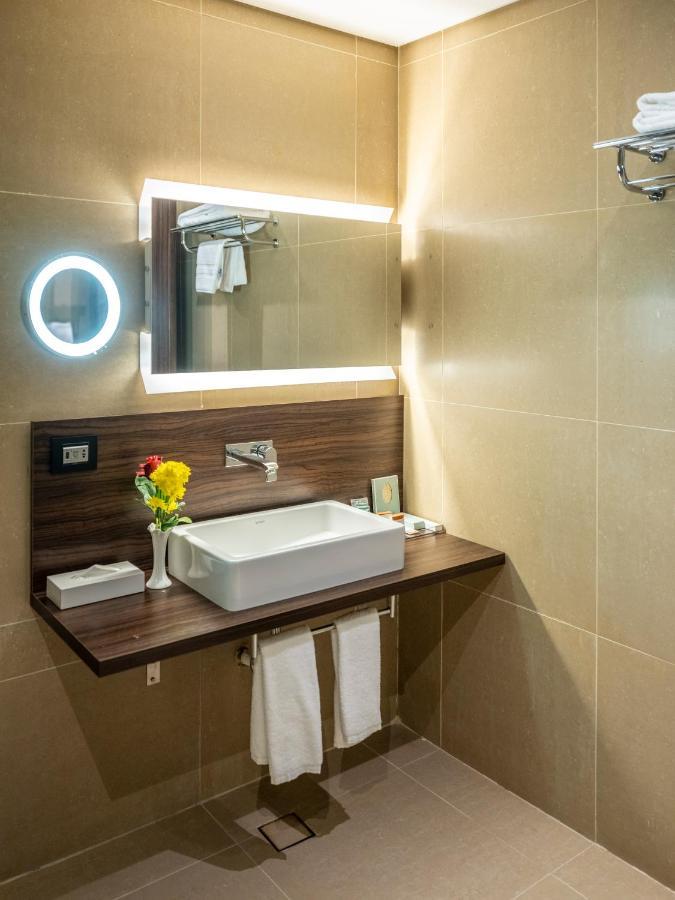 Retaj Inn Al Wakrah Esterno foto